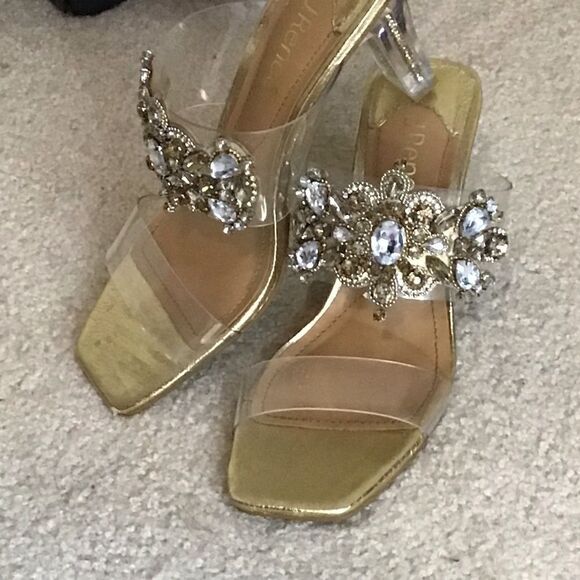 2022 J Reece Acrylic slip on mules - Picture 2 of 5